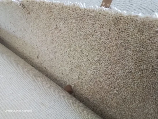 ROLL OF QUALITY LINGDALE ELITE LEYBURN  CARPET APPROXIMATELY 5M × 3.65M