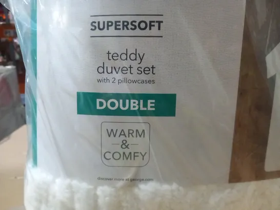 BRAND NEW BAGGED SUPERSOFT TEDDY DUVET SET WITH 2 PILLOW CASES DOUBLE WARM AND COMFY