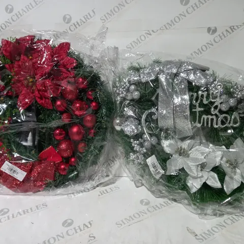 BOX OF APPROXIMATELY 10 ASSORTED HOUSEHOLD ITEMS TO INCLUDE DECORATIVE MERRY CHRISTMAS WREATH IN SILVER, DECORATIVE FESTIVE WREATH IN RED, ETC