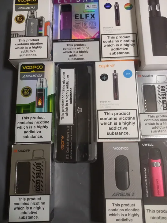 LOT OF APPROXIMATELY 25 ASSORTED VAPING ITEMS TO INCLUDE SMOK, ASPIRE AND VOOPOO