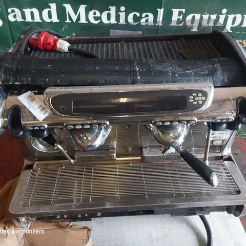 TRADITIONAL FAEMA EMBLEMA COFFEE MACHINE