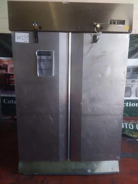 LARGE DISPLAY FRIDGE 