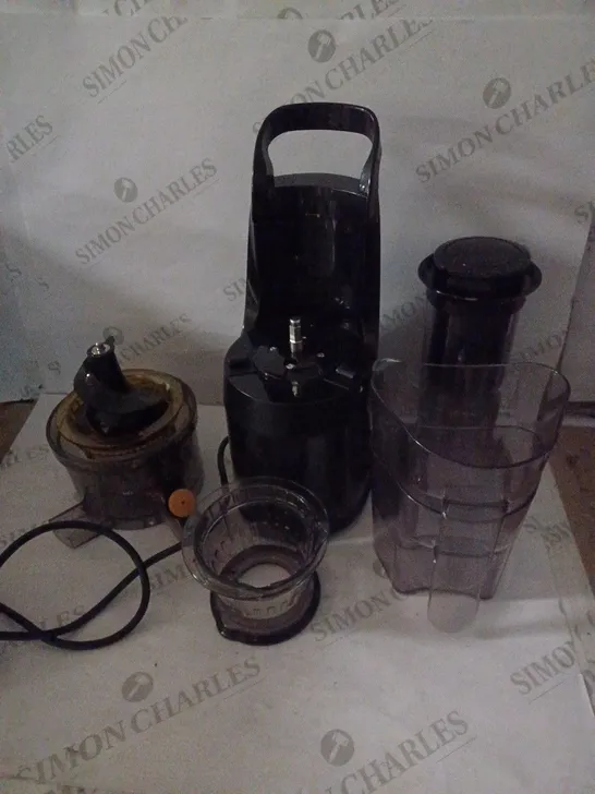 FRIDJA MASTICATING JUICER - BLACK (F1900)