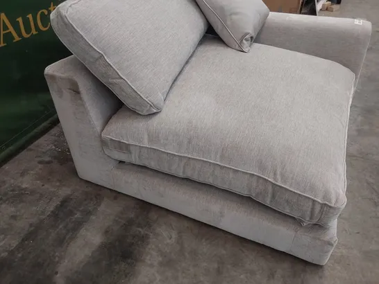 GREY PLUSH FABRIC CORNER SECTION 