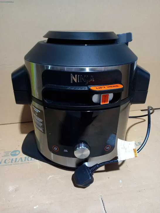 NINJA FOODI SMARTLID MULTI COOKER