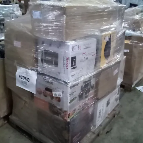 PALLET OF APPROXIMATELY 20 ASSORTED ITEMS INCLUDING: