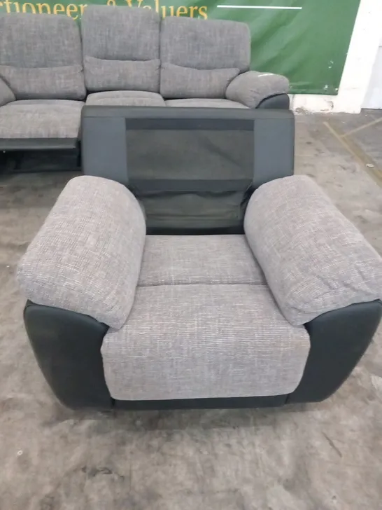 DESIGNER GREY FABRIC AND BLACK FAUX LEATHER RECLINING THREE SEATER SOFA AND EASY CHAIR