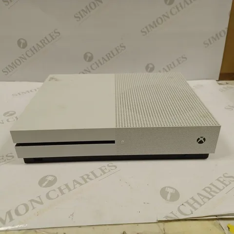 XBOX ONE S - WHITE 