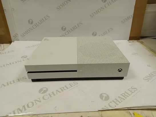 XBOX ONE S - WHITE 