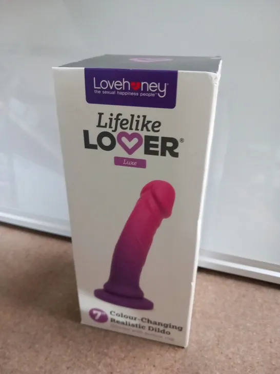 BOXED LOVEHONEY LIFELIKE LOVER LUXE 7" COLOUR CHANGING REALISTIC DILDO