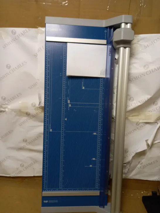 DAHLE ROTARY TRIMMER FOR A2 PAPER