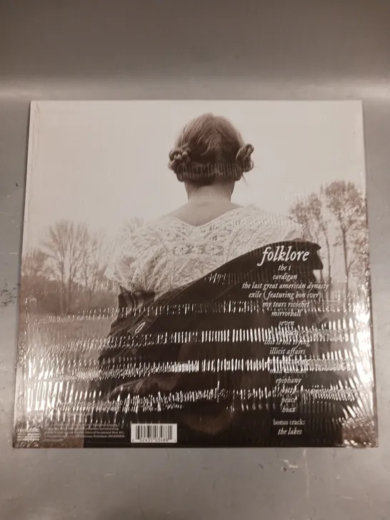 TAYLOR SWIFT FOLKLORE: IN THE TREES VINYL