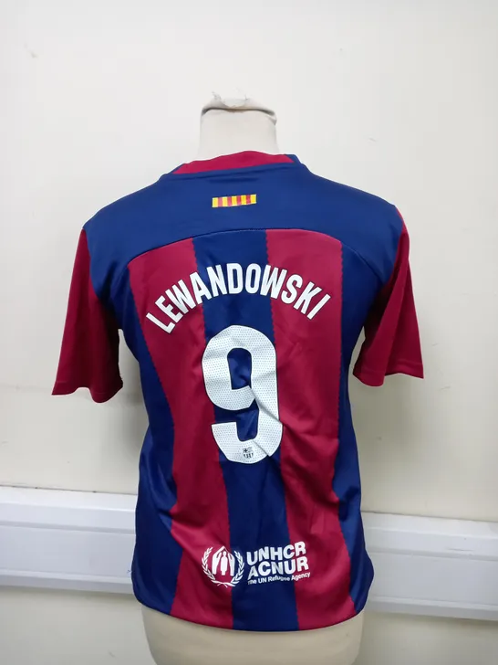 FC BARCELONA HOME KIT WITH LEWANDOWSKI 9 SIZE 26