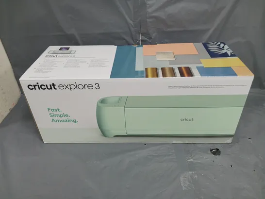 BOXED CRICUT EXPLORE 3 