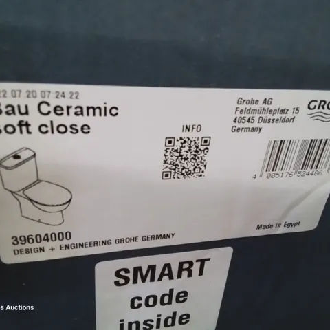 BOXED GROHE BAU CERAMIC SOFT CLOSE WC SET ALL INCLUSIVE