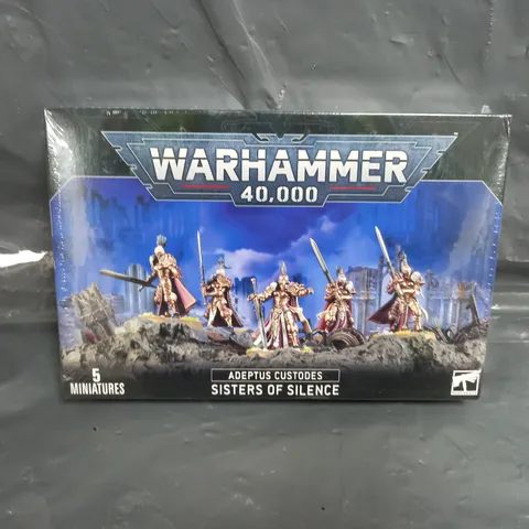 BOXED AND SEALED WARHAMMER 40,000 ADEPTUS CUSTODES - SISTERS OF SILENCE - 5 MINIATURES