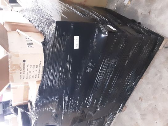 PALLET OF ASSORTED ELECTRICALS TO INCLUDE LANDLINE PHONE SOCKETS, BLANKING PLATES ETC