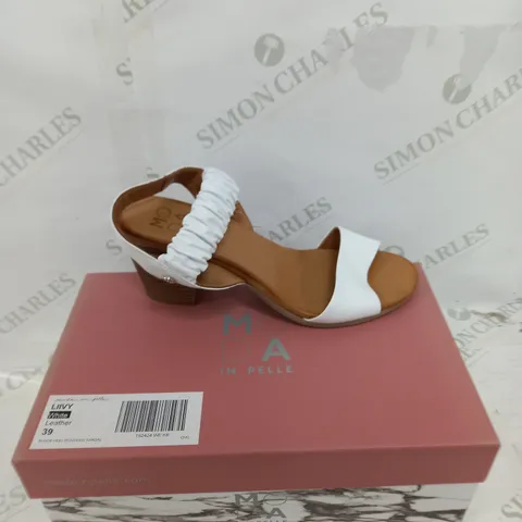 BOXED MODA IN PELLE LIIVY WHITE LEATHER BLOCK HEEL ROUCHED SANDAL SIZE 6