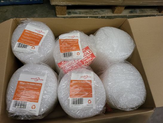 PALLET OF APPROXIMATELY 46 BOXES OF 6 ROLLS OF OFFITECTURE 300MMX11M BUBBLE CUSHION BUBBLEWRAP