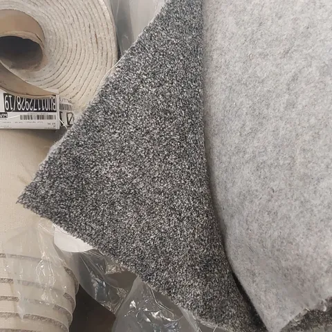 ROLL OF QUALITY DARTMOOR TWIST SB CARPET // SIZE: APPROX 4 X 16m