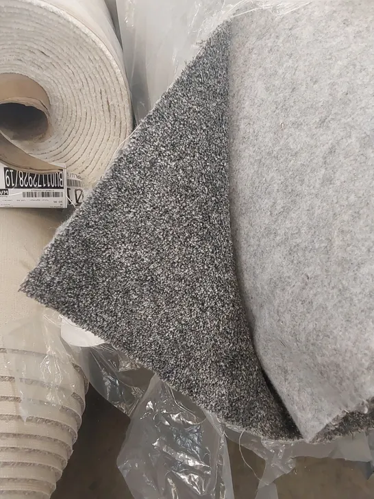 ROLL OF QUALITY DARTMOOR TWIST SB CARPET // SIZE: APPROX 4 X 16m