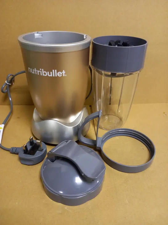 NUTRIBULLET 900W BLENDER CHAMPAGNE MULTI-FUNCTION SMOOTHIE MAKER