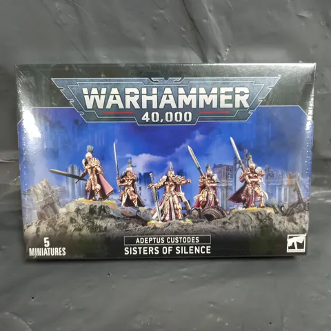 BOXED AND SEALED WARHAMMER 40,000 ADEPTUS CUSTODES - SISTERS OF SILENCE- 5 MINIATURES