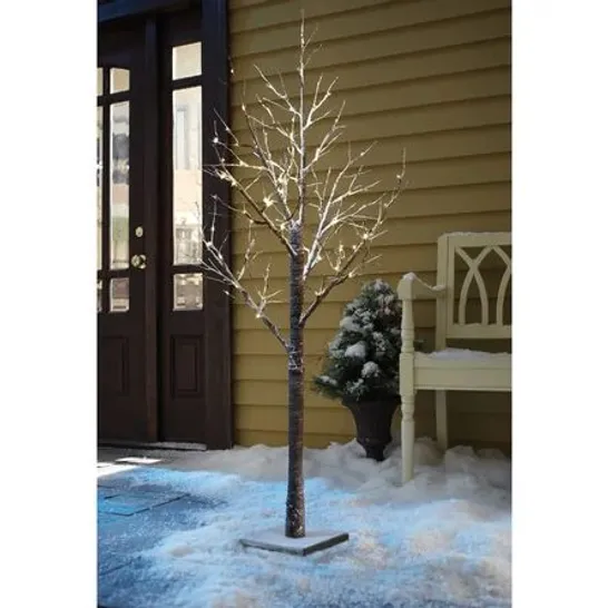 BOXED SNOW EFFECT SPRUCE ARTIFICIAL CHRISTMAS TREE WITH LIGHTS 