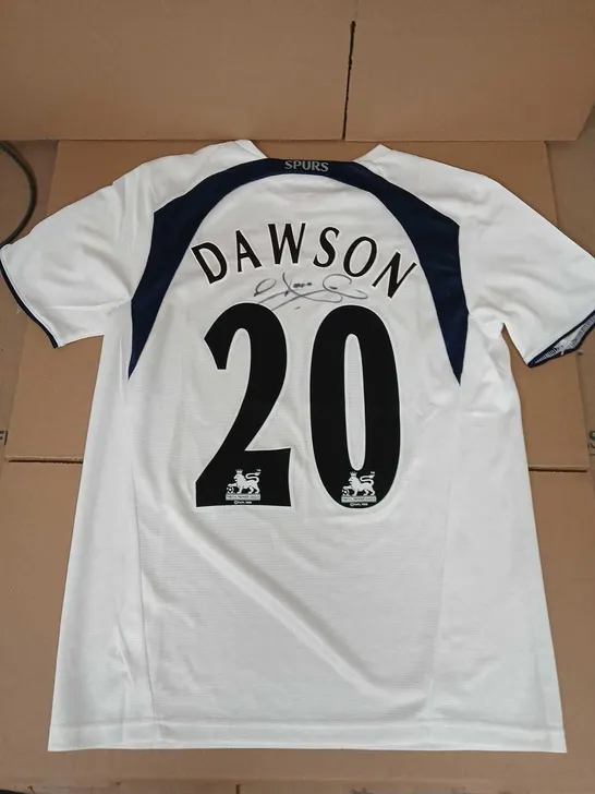 SIGNED TOTTENHAM SHIRT IN WHITE SIZE UK SMALL 