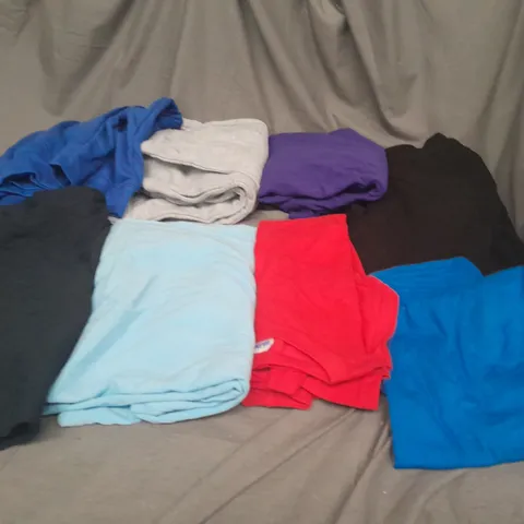 LARGE BOX OF ASSORTED SPORTS CLOTHING ITEMS IN VARIOUS SIZES, COLOURS AND STYLES