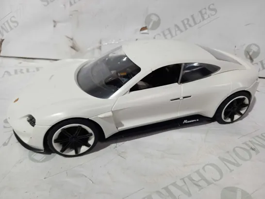 PLAYMOBIL PORSCHE MISSION E