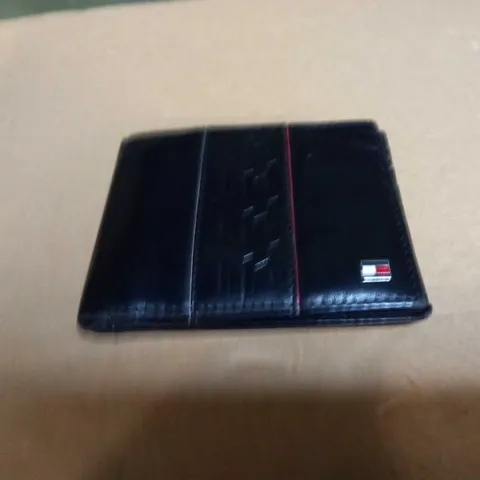 TOMMY HILFIGER LEATHER WALLET