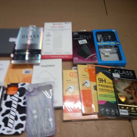 LOT OF ASSORTED MOBILE PHONE CASES AND SCREEN PROTECTORS