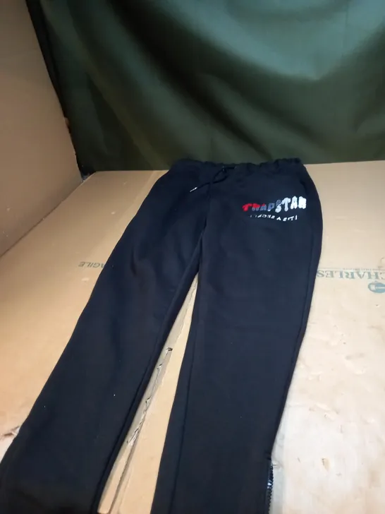 BLACK TRAPSTAR JOGGERS SIZE M