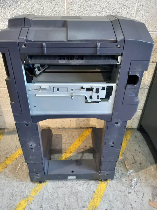 KYOCERA DF 7120 - FINISHER WITH STAPLER - 1000 SHEETS