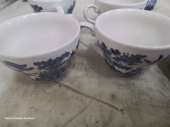 BOX OF ASSORTED BLUE & WHITE CROCKERY, EARTHENWARE SPOON RESTS.