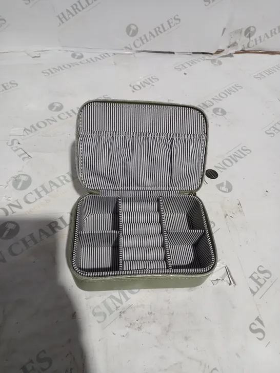 LOUENHIDE STORAGE BOX 