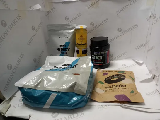 LOT OF ASSORTED FOOD AND DRINK ITEMS TO INCLUDE 3XT PUMP, EXHALE AND MY PROTEIN