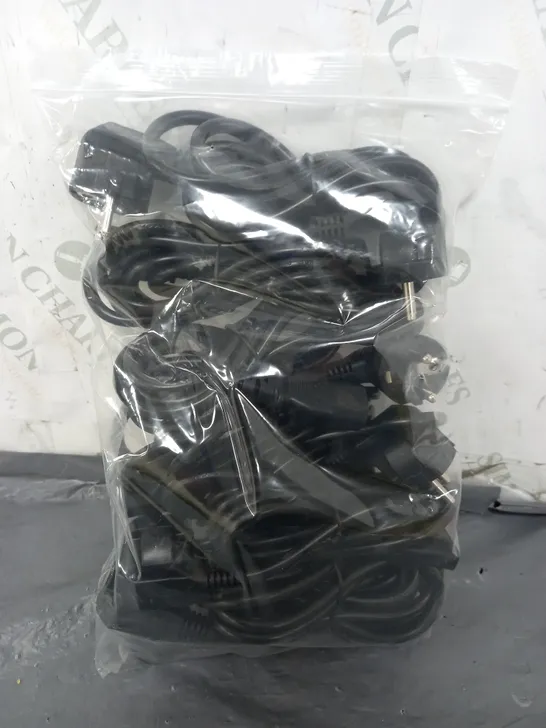 8 EURO CABLES IN BLACK