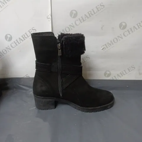 RUTH LANGSFORD CASUAL BOOTS, BLACK - SIZE 4 