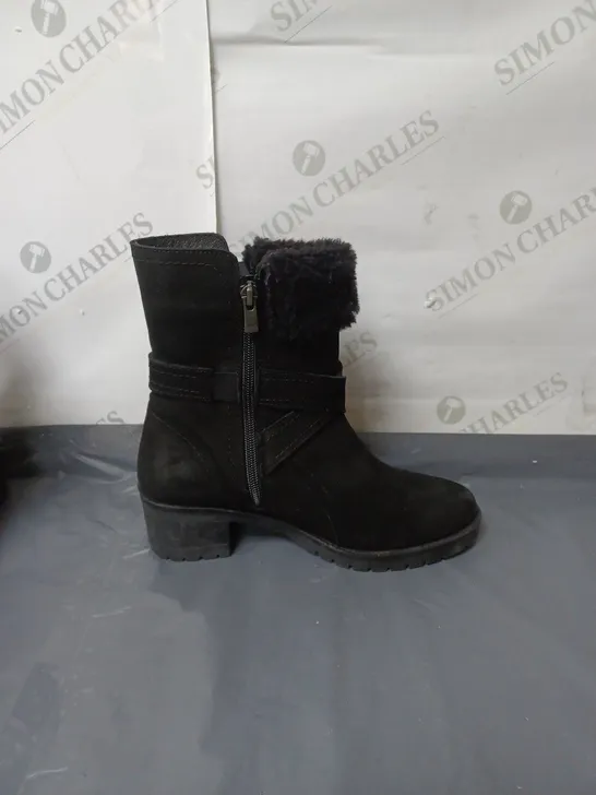 RUTH LANGSFORD CASUAL BOOTS, BLACK - SIZE 4 