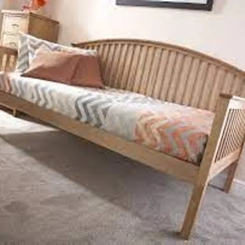 BOXED MADRID WOODEN DAY BED OAK 2 PIECE 