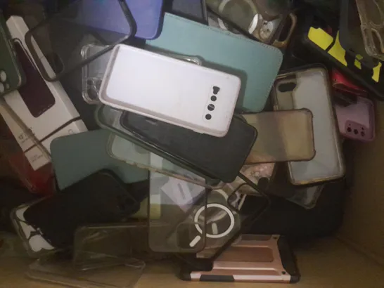 BOX OF APPROXIMATELY 50 ASSORTED PHONE AND TABLET CASES IN VARIOUS STYLES, SIZES, AND COLOURS