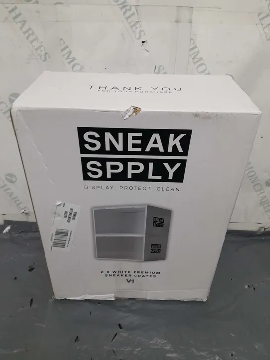 BOXED SNEAK APPLY 2x WHITE PREMIUM SNEAKER CRATES