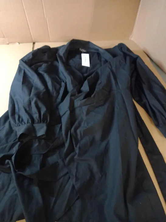 MISS SELFRIDGE BLACK WRAP BLOUSE - SIZE 18