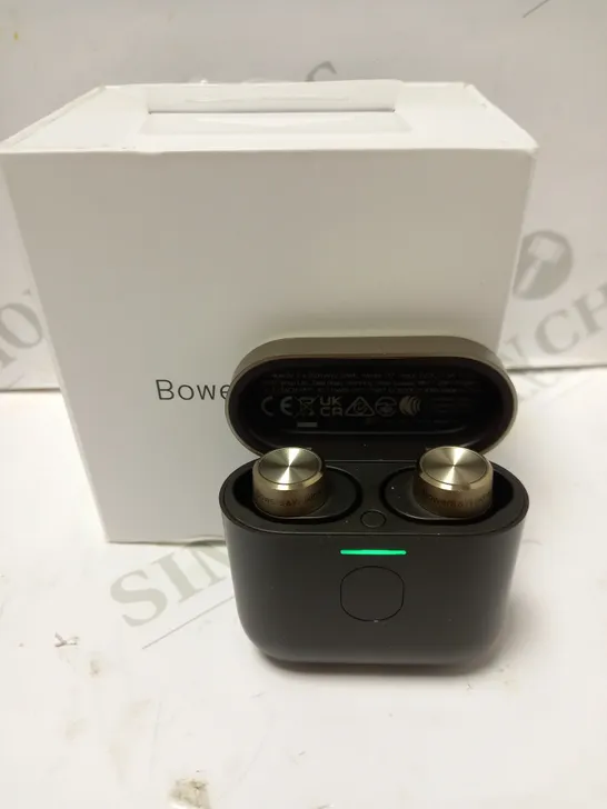 BOWERS & WILKINS PI7 TRUE WIRELESS NOISE CANCELLING IN EAR HEADPHONES