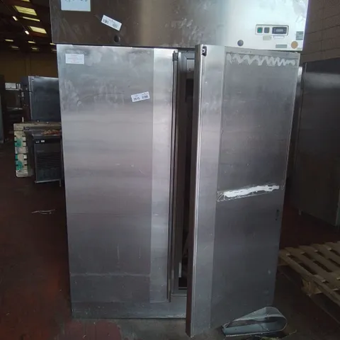 COMMERCIAL STAINLESS DOUBLE DOOR REFRIGERATED FOOD STORAGE UNIT 