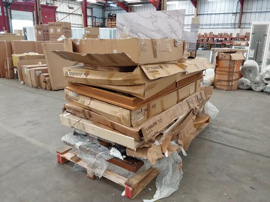 PALLET OF ASSORTED FURNITURE PARTS INCLUDING MOSTLY TABLE PARTS