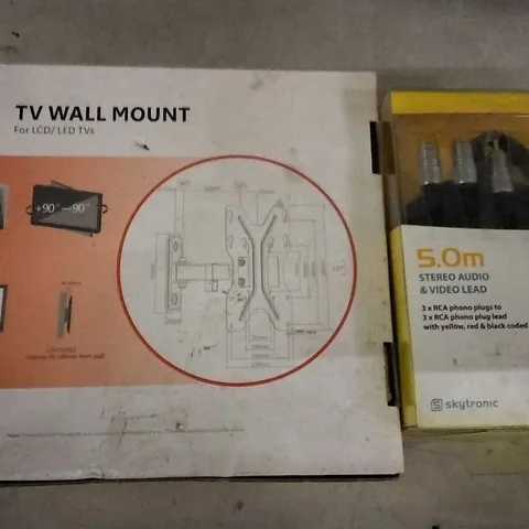 BOXED GARCE TV WALL MOUNT AND 2 BOXED SKYTRONIC 5.0M STEREO AUDIO AND VIDEO LEADS