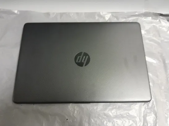 BOXED HP 15S-FQ0004NA INTEL PENTIUM SILVER N5030 LAPTOP WITH 128GB SSD & 4GB DDR4 RAM - BLACK